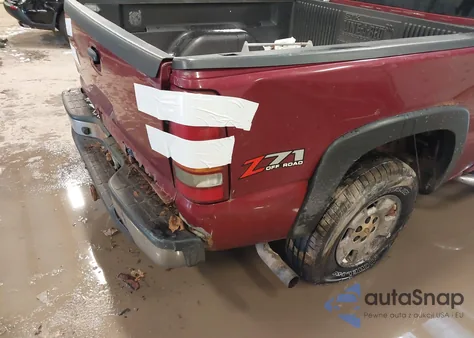 2005 GMC Sierra 1500 Sle z USA, uszkodzony, nr VIN 2GTEK13TX51156411